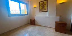 Resale - Apartment / flat - Torrevieja - Punta Prima