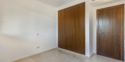 Resale - Apartment / flat - Torrevieja - Punta Prima