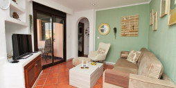 Resale - Apartment / flat - Torrevieja - Punta Prima