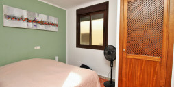 Resale - Apartment / flat - Torrevieja - Punta Prima