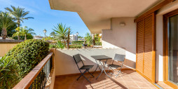 Resale - Apartment / flat - Torrevieja - Punta Prima