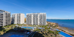 Resale - Apartment / flat - Torrevieja - Punta Prima