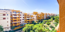 Resale - Apartment / flat - Torrevieja - Punta Prima