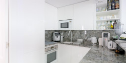 Resale - Apartment / flat - Torrevieja - Punta prima