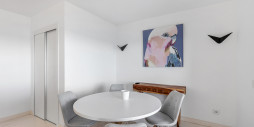 Resale - Apartment / flat - Torrevieja - Punta Prima