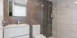 Resale - Apartment / flat - Torrevieja - Punta Prima