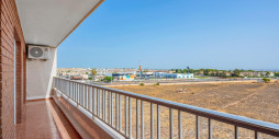 Resale - Apartment / flat - Torrevieja - Punta prima