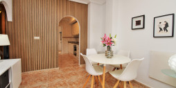 Resale - Apartment / flat - Torrevieja - Punta Prima