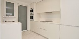 Resale - Apartment / flat - Torrevieja - Punta Prima