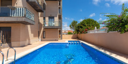 Resale - Apartment / flat - Torrevieja - Rocio del mar