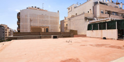 Resale - Apartment / flat - Torrevieja - Torrevieja Centro