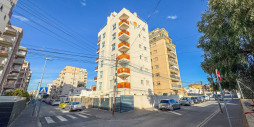 Resale - Apartment / flat - Torrevieja - Torrevieja Centro