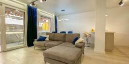 Resale - Apartment / flat - Torrevieja - Torrevieja Centro