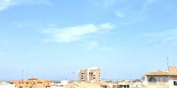 Resale - Apartment / flat - Torrevieja - torrevieja