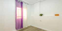 Resale - Apartment / flat - Torrevieja - torrevieja