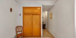 Resale - Apartment / flat - Torrevieja - torrevieja