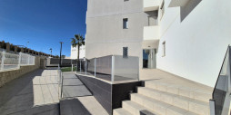 Resale - Apartment / flat - Villamartín - Costa Blanca