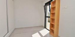 Resale - Apartment / flat - Villamartín - PAU 8