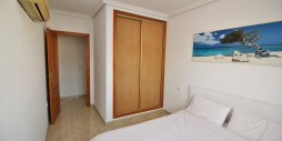 Resale - Apartment / flat - Villamartin