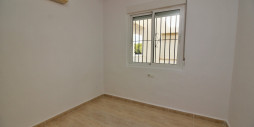 Resale - Apartment / flat - Villamartin