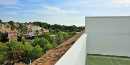 Resale - Apartment / flat - Villamartin