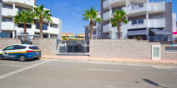 Resale - Apartment / flat - Villamartin