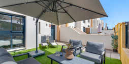 Resale - Apartments - Orihuela Costa - Villamartín