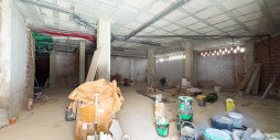 Resale - Commercial property - Alicante City - Parque de las Naciones