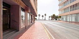 Resale - Commercial - Torrevieja - Playa del Cura