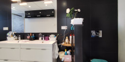 Resale - Corner townhouse - Torrevieja