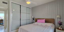 Resale - Corner townhouse - Torrevieja