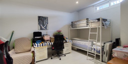 Resale - Corner townhouse - Torrevieja
