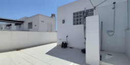 Resale - Corner townhouse - Torrevieja