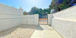 Resale - House - Orihuela Costa - Villamartín