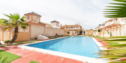 Resale - Semi Detached Villa - Orihuela Costa - Punta Prima