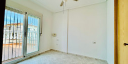 Resale - Single Family Home - Torrevieja - Sector 25