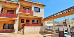 Resale - Townhouse - Los Desamparados