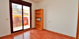 Resale - Townhouse - Los Desamparados