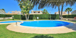 Resale - Townhouse - Villamartín - PAU 8