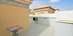 Resale - Townhouse - Villamartin