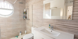 Resale - Townhouse - Villamartín