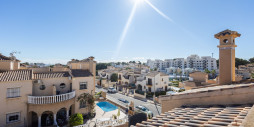 Resale - Townhouse - Villamartín