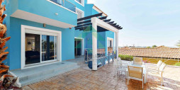 Resale - Villa - Alicante