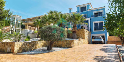 Resale - Villa - Alicante