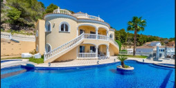 Resale - Villa - Calpe - Calpe Centro