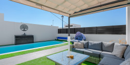 Resale - Villa - Fortuna - Urbanizacion las kalendas
