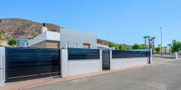 Resale - Villa - Fortuna - Urbanizacion las kalendas