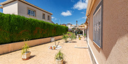 Resale - Villa - La Zenia