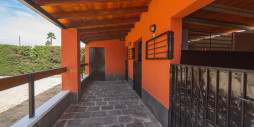 Resale - Villa - Las Heredades - Heredades
