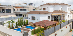 Resale - Villa - Los Montesinos - Los Montesinos Centro